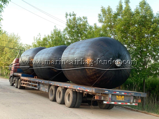 السفن المضغوطات البحرية 50kPa / 80kPa المطاط الطبيعي
