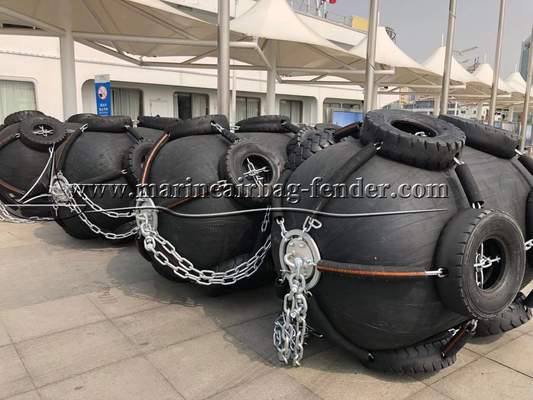 1.2m X 2m مطاطي المضغوطات يوكوهاما نوع السفينة المضغوطة